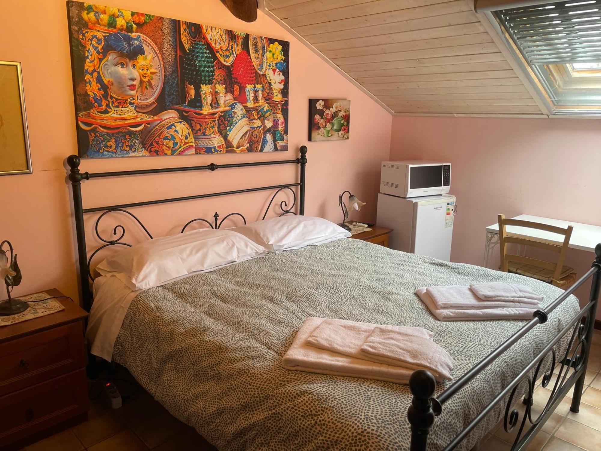 Etna Country Bed & Breakfast *